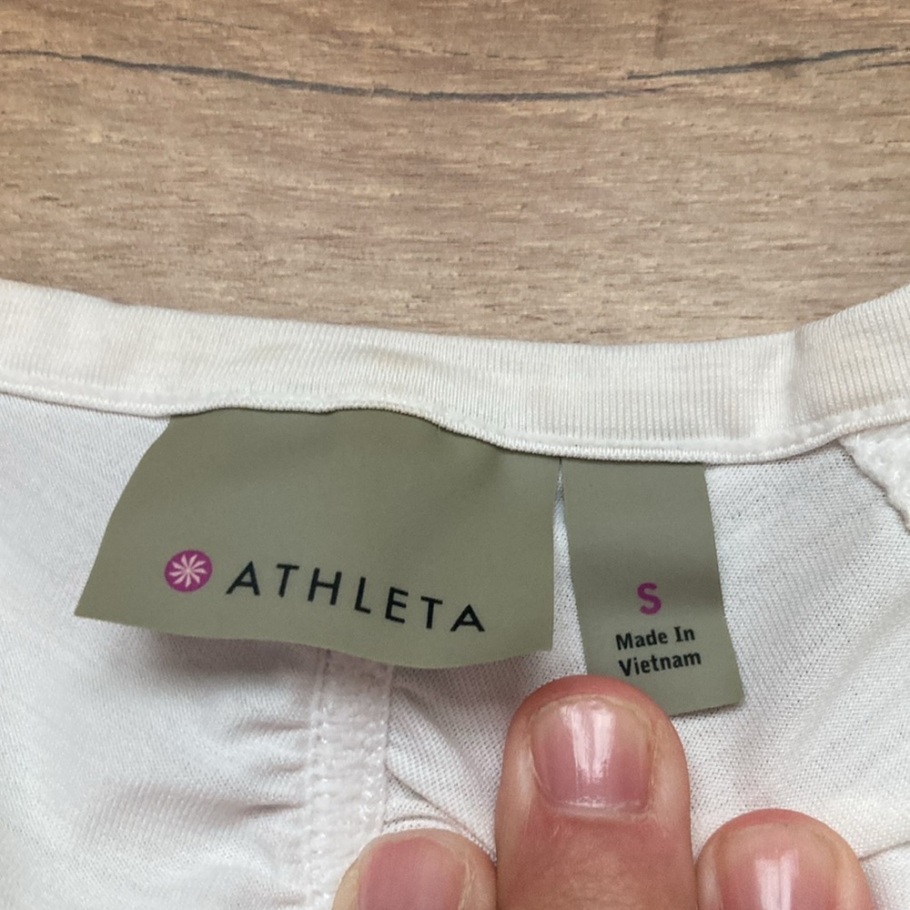 Athleta Pacifica II Tee - Picture 4 of 10
